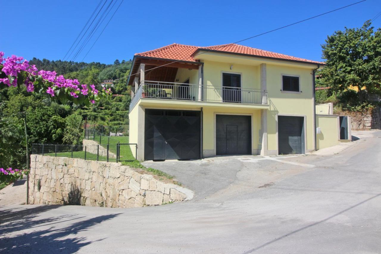 Casa Dos Henriques Geres By Geres Casas Villa Екстериор снимка